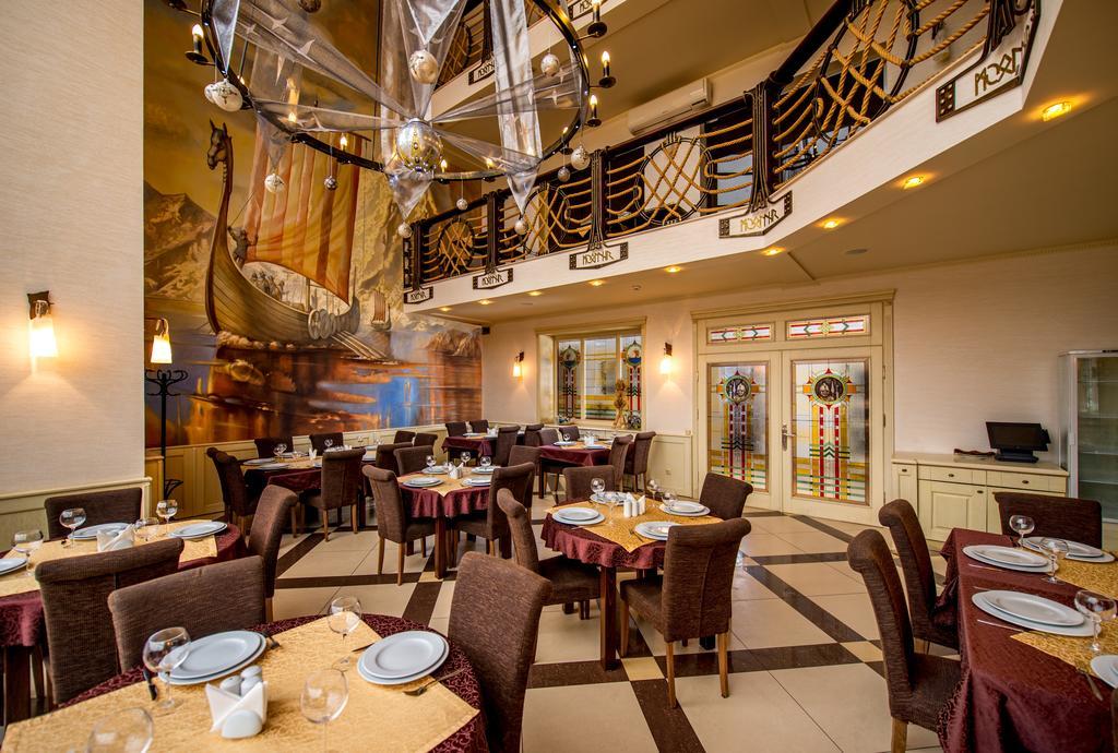 Buhta Vikingiv Hotell Vodniki Exteriör bild