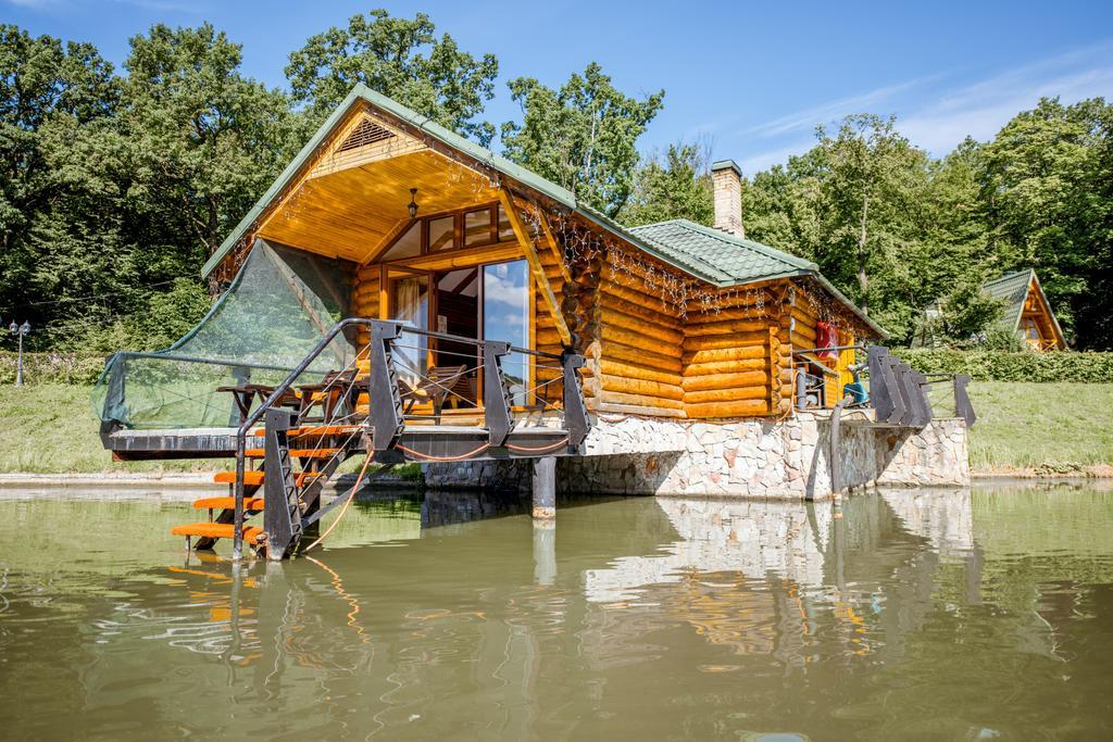 Buhta Vikingiv Hotell Vodniki Exteriör bild